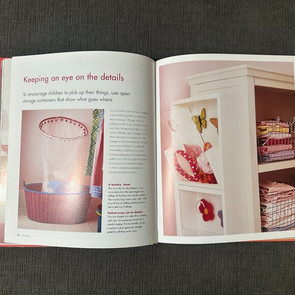 POTTERY BARN - Kids' Rooms: Simple Projects for Designing Child-friendly Spaces - Picture 4 of 5